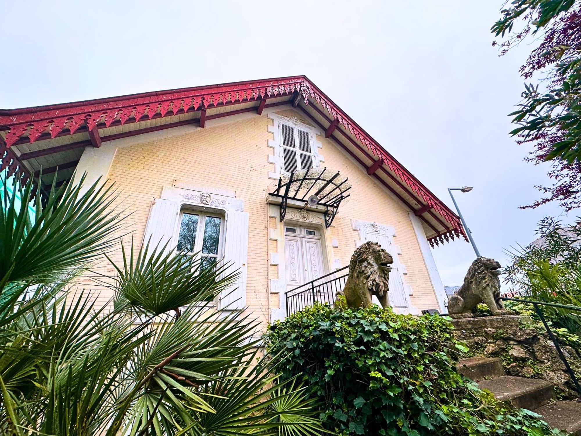 Villa Rennaissance - Proche Mer - Parking - Menage & Linge Inclus ラ・ロシェル エクステリア 写真
